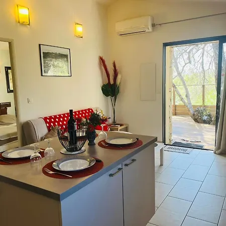 Les Bergeries De Petralonga Сasa de vacaciones